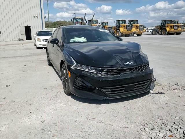2024 Kia K5 - Image 10