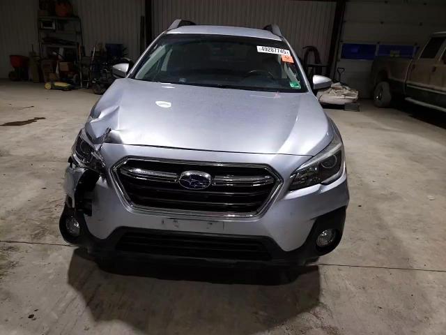 2019 Subaru Outback - Image 11