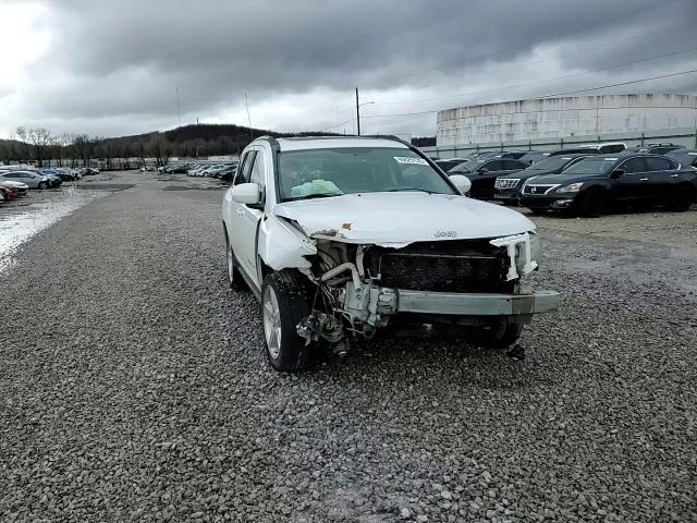 2014 Jeep Compass - Image 12