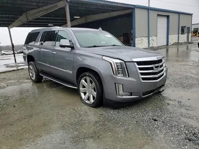 2020 Cadillac Escalade - Image 11