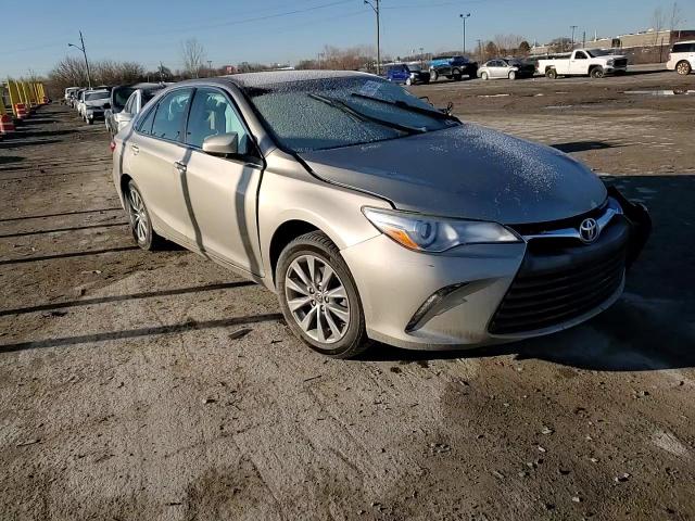 2017 Toyota Camry - Image 11