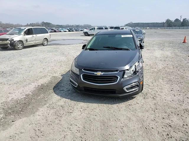 2015 Chevrolet Cruze - Image 11