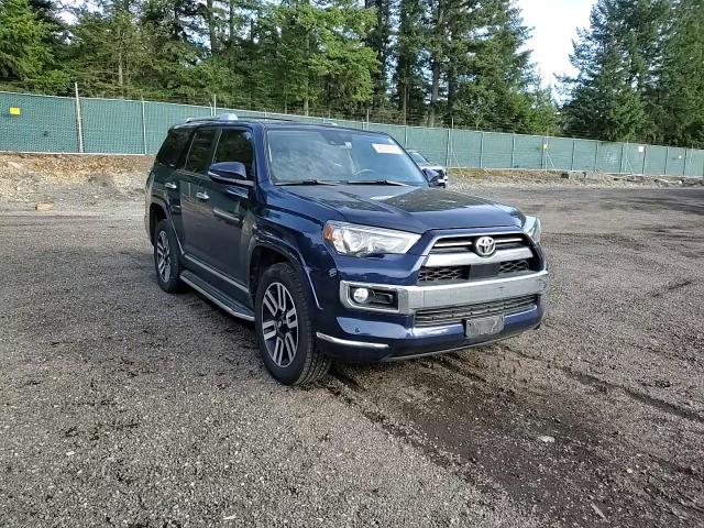 2020 Toyota 4Runner - Image 12