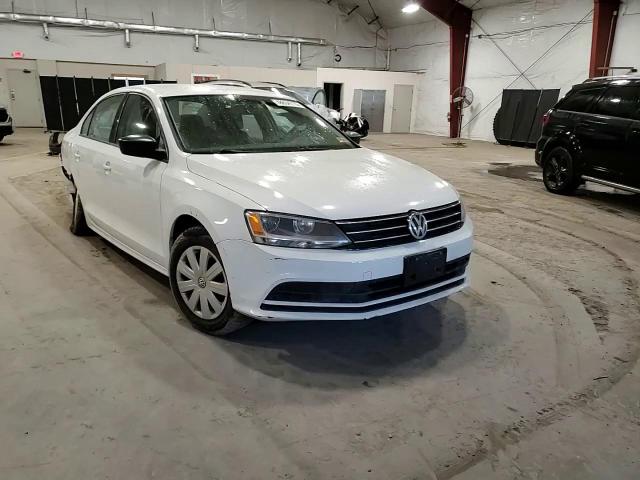 2016 Volkswagen Jetta - Image 10