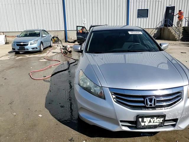 2012 Honda Accord - Image 13