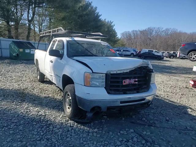 2009 GMC Sierra - Image 11