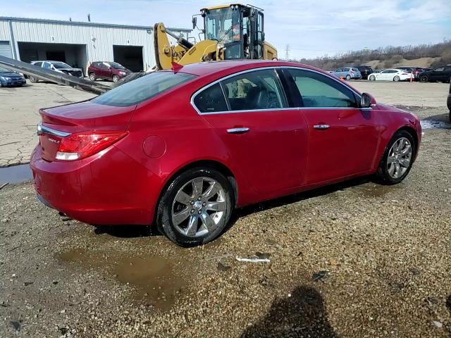 2012 Buick Regal - Image 13