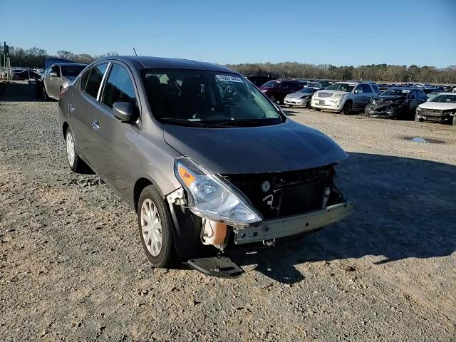 2016 Nissan Versa - Image 11