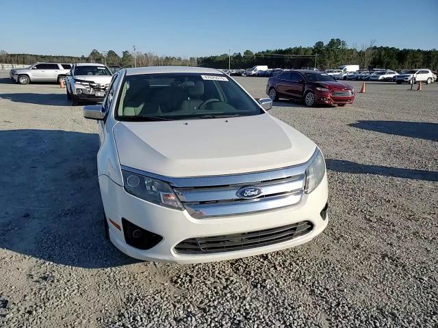 2012 Ford Fusion - Image 11