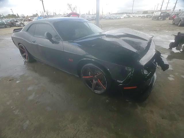 2016 Dodge Challenger - Image 10