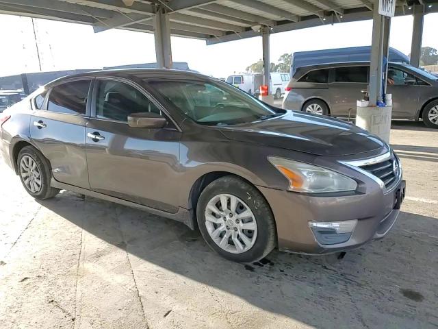 2013 Nissan Altima - Image 11