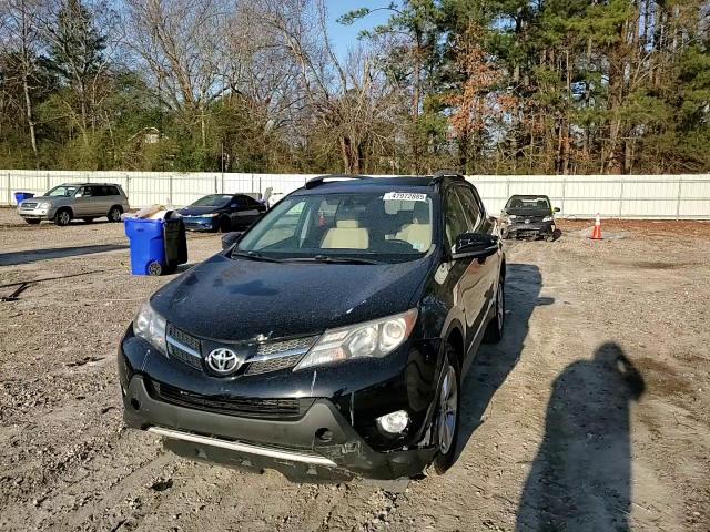 2015 Toyota RAV 4 - Image 11