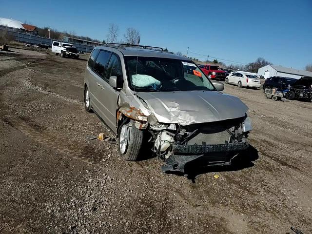 2013 Dodge Caravan - Image 12