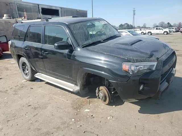 2018 Toyota 4Runner - Image 11