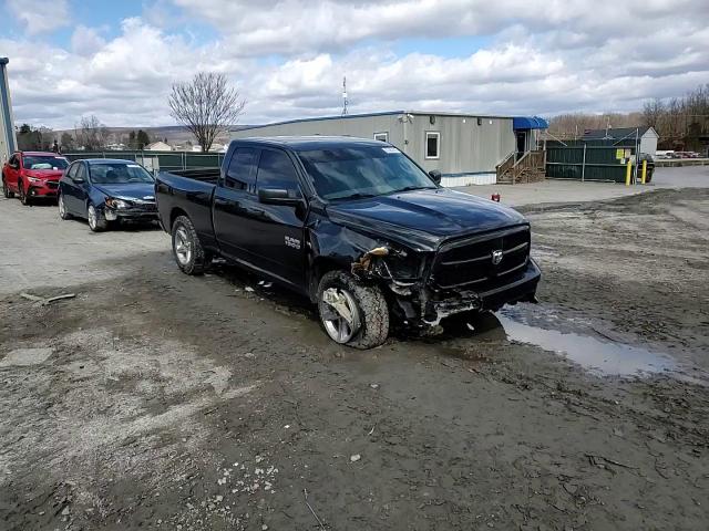 2016 RAM 1500 - Image 13