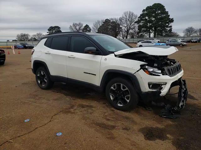 2018 Jeep Compass - Image 11