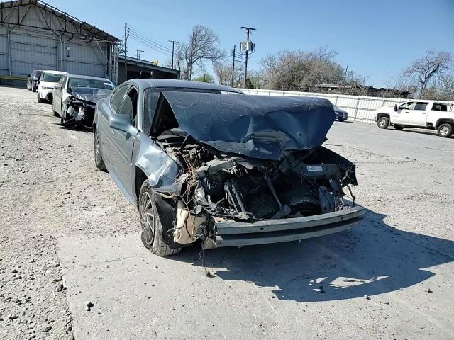 2007 Pontiac Grand Prix - Image 10