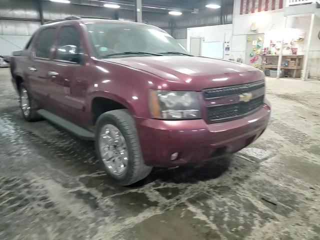 2008 Chevrolet Avalanche - Image 10