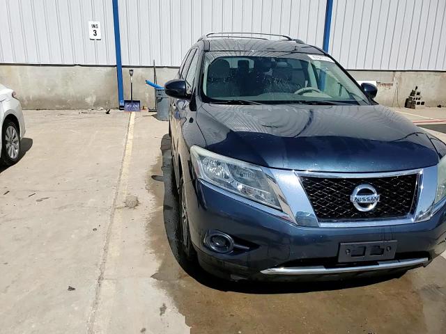 2013 Nissan Pathfinder - Image 14