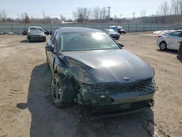 2021 Kia K5 - Image 11