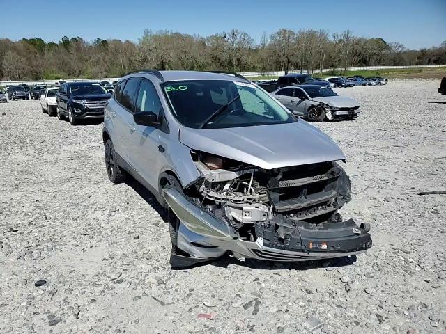 2017 Ford Escape - Image 11