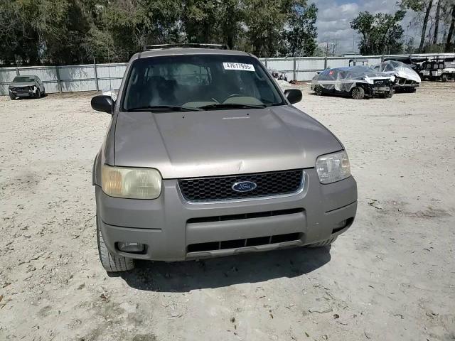2001 Ford Escape - Image 11