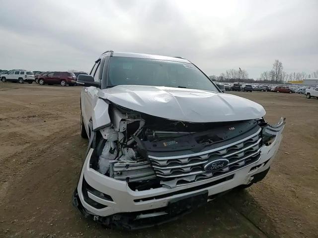 2016 Ford Explorer - Image 15