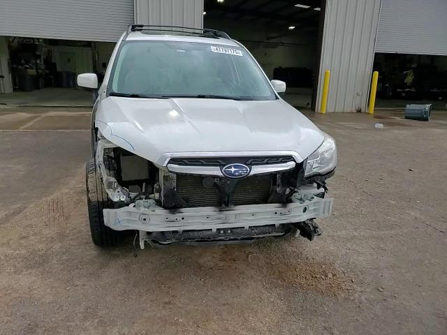 2017 Subaru Forester - Image 10