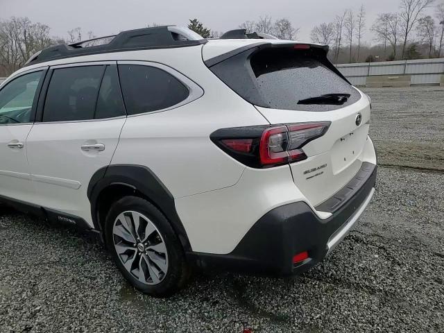 2023 Subaru Outback - Image 13