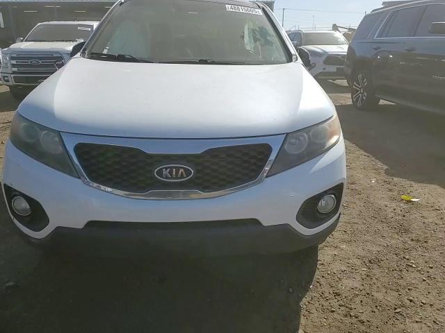 2011 Kia Sorento - Image 12