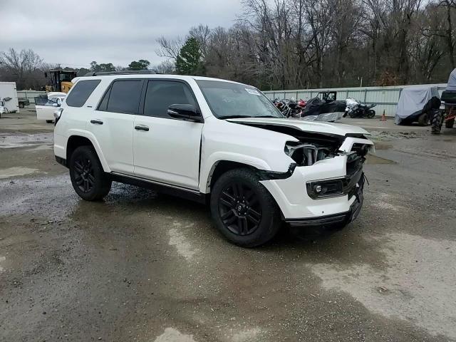 2021 Toyota 4Runner - Image 14