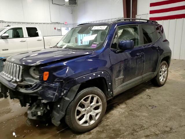 2017 Jeep Renegade - Image 12