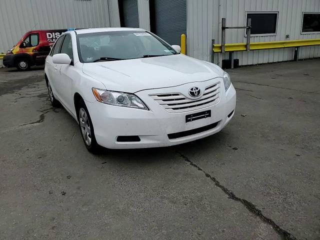 2009 Toyota Camry - Image 11