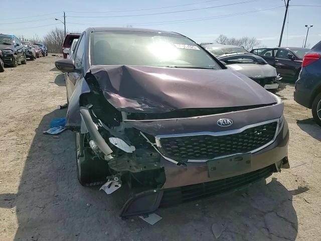 2018 Kia Forte - Image 11