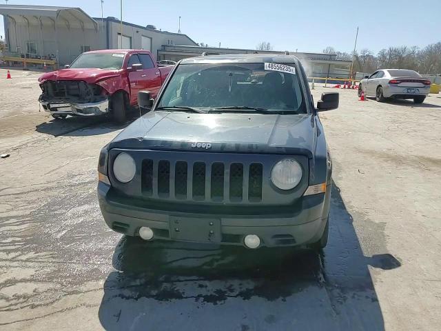 2015 Jeep Liberty (Patriot) - Image 14