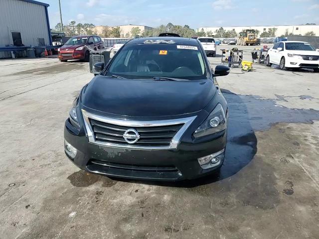 2013 Nissan Altima - Image 13