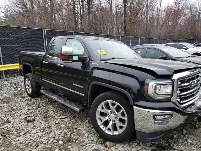 2017 GMC Sierra - Image 10