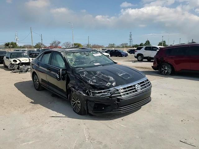 2019 Volkswagen Jetta - Image 11