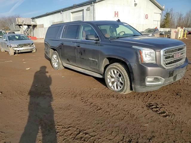2015 GMC Yukon - Image 11