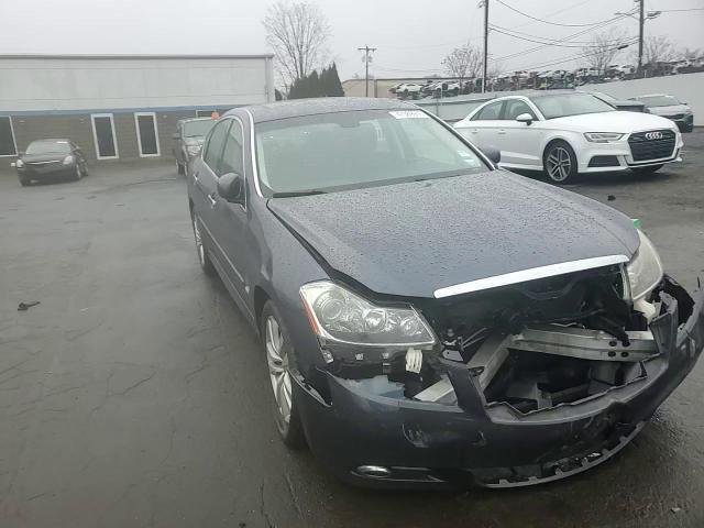 2009 Infiniti M - Image 11