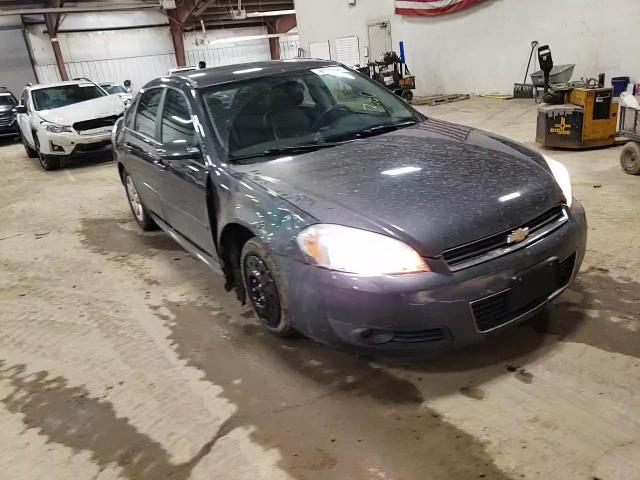 2010 Chevrolet Impala - Image 11