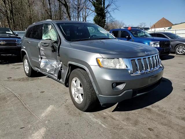 2011 Jeep Grand Cherokee - Image 11
