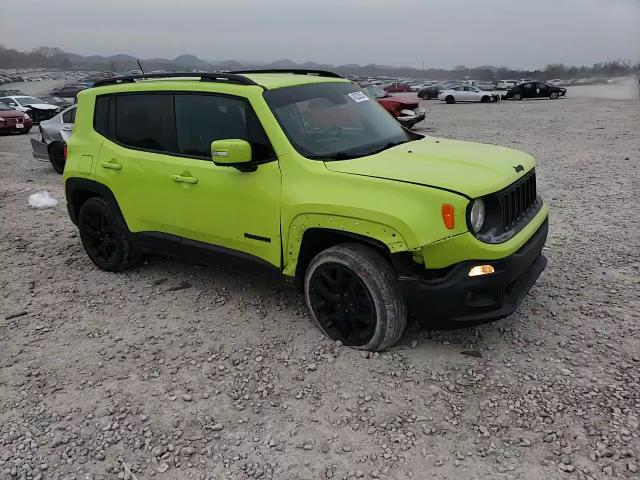 2017 Jeep Renegade - Image 12