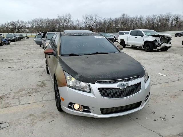 2014 Chevrolet Cruze - Image 10