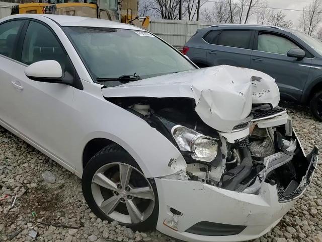 2012 Chevrolet Cruze - Image 11