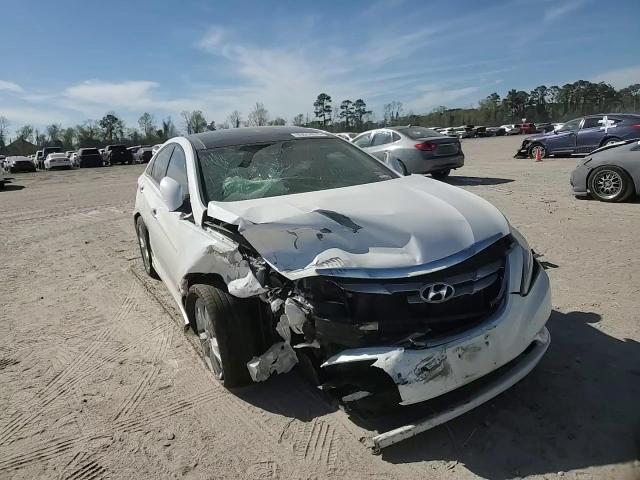 2013 Hyundai Sonata - Image 10