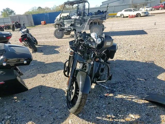 2019 Harley-Davidson Flhxs VIN: 1HD1KRP11KB607371 Lot: 50393355