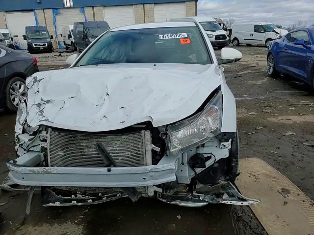 2016 Chevrolet Cruze - Image 11