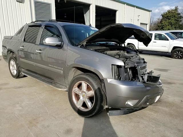 2007 Chevrolet Avalanche C1500 VIN: 3GNEC12037G215207 Lot: 47655965