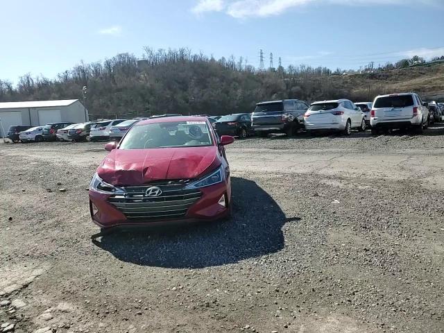 2020 Hyundai Elantra - Image 14